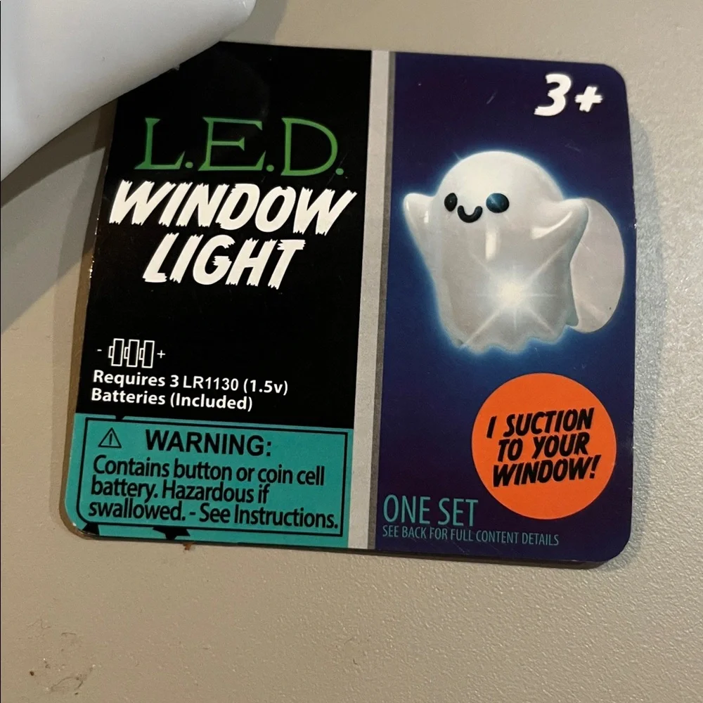 White Ghost Window Light new
